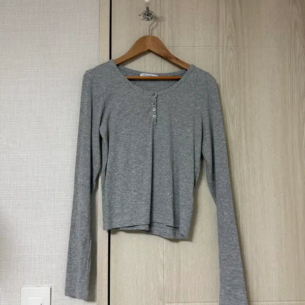 [BUNJANG] LOW CLASSIC LC HENRY NECK LONG SLEEVE T-SHIRT / 로우클래식 LC HENRY NECK LONG SLEEVE T-SHIRT_
