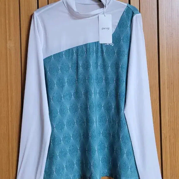 [BUNJANG] Ping Golf Women's Cooling Pattern Colorblock High-neck T-shirt / 핑 골프 여성 쿨링 패턴 배색 하이넥 티셔츠 (새상품)