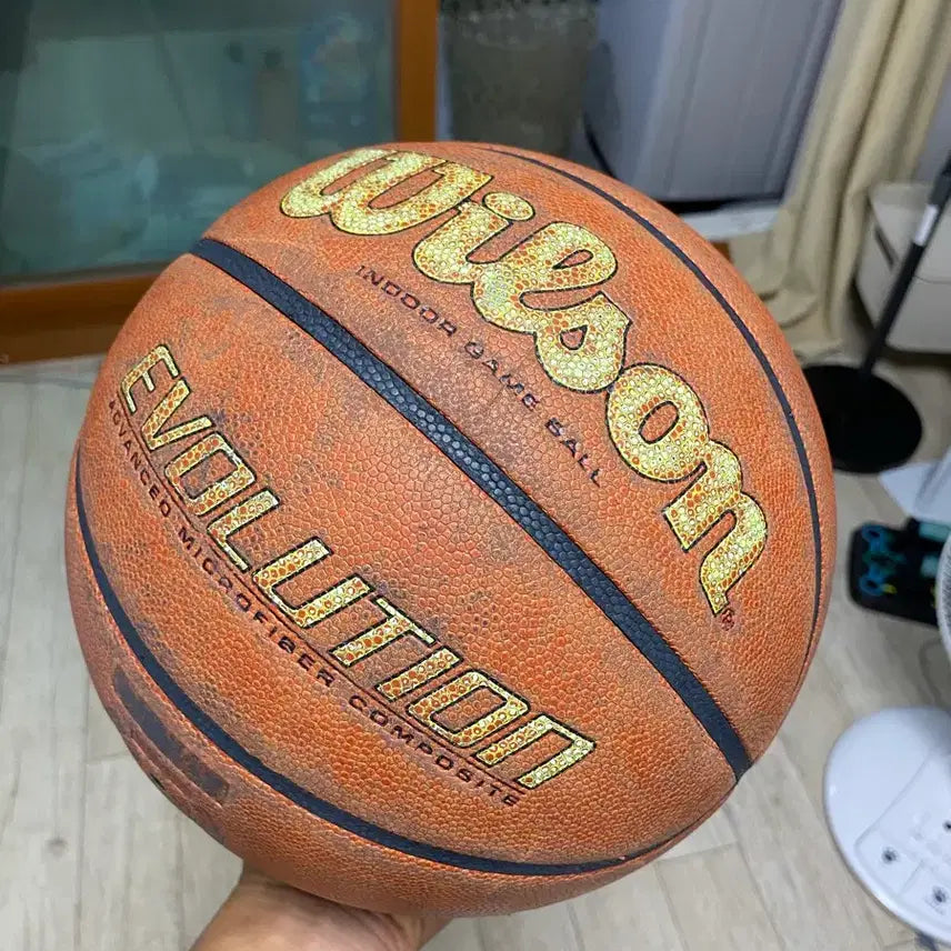 [BUNJANG] Wilson Evolution Indoor Basketball Size 7 Yellow / 윌슨 농구공 에볼루션 실내 경기용 7호 옐로우