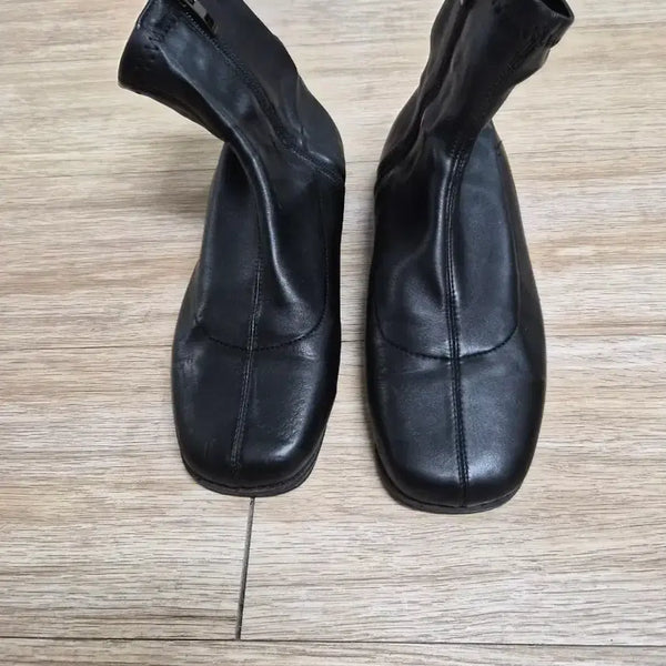 [BUNJANG] Black Ankle Boots - Size 245 / 블랙 앵클 부츠 245