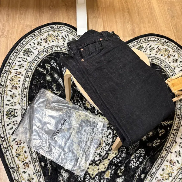 [BUNJANG] Outstanding 40S Selvedge Straight Pants Black / 아웃스탠딩 40S SELVEDGE STRAIGHT PANTS_BLACK