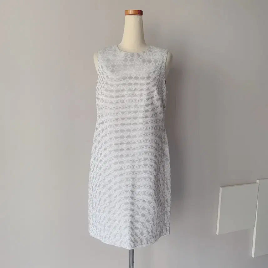 [BUNJANG] Theory Sleeveless Patterned Midi Dress / 55 띠어리 민소매 패턴 원피스