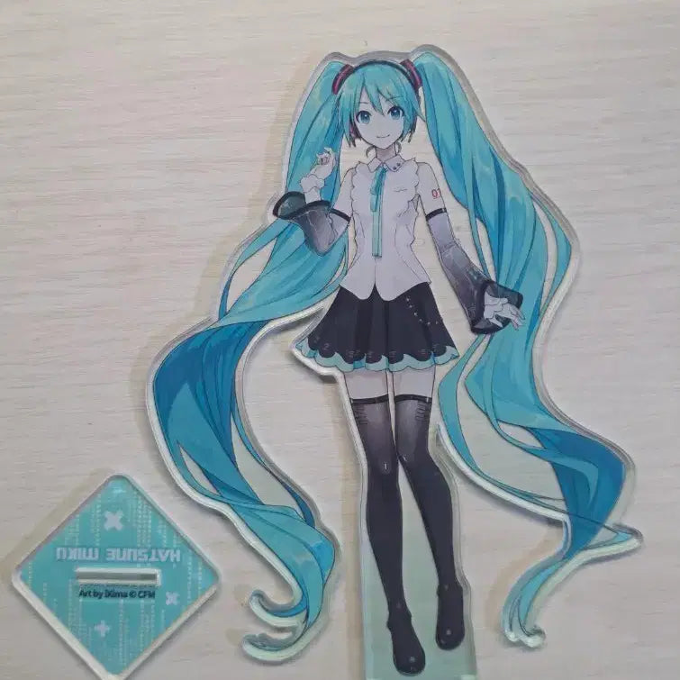 [BUNJANG] Vocaloid Hatsune Miku Acrylic Standee / 보컬로이드 보카로 하츠네 미쿠 아크릴 스탠드
