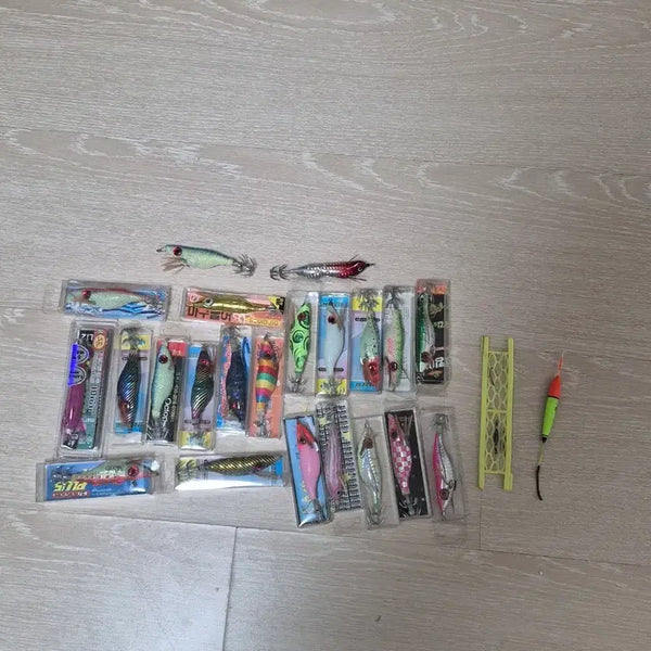 [BUNJANG] New/Sealed Octopus, Squid, Cuttlefish Fishing Lures Set / 새상품/미개봉 바다 문어 주꾸미 갑오징어 낚시 에기 루어 미끼 일괄 판매