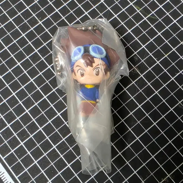 [BUNJANG] Bandai Digimon Adventure Classic Keychain Tai Kamiya Figure Gacha / [새상품] 디지몬 고전 키링 태일 타이치 피규어 스윙 가챠 디지몬어드벤처