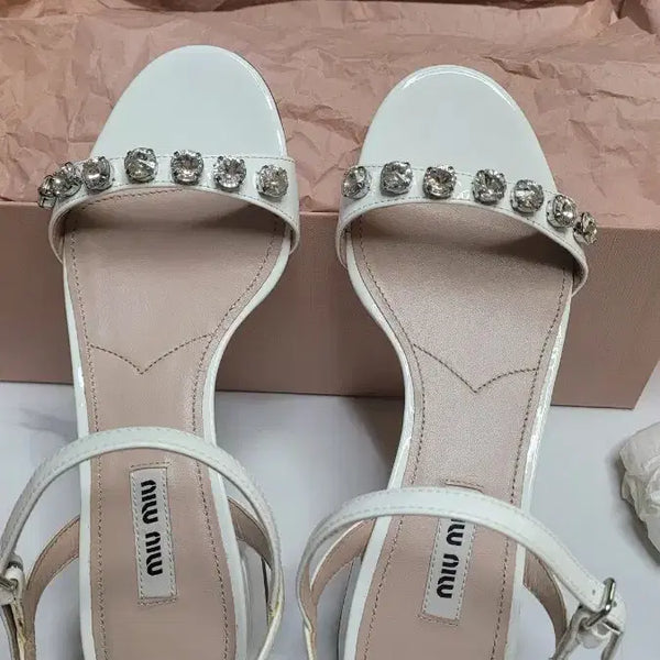 [BUNJANG] Miu Miu Jeweled Sandals / 미우미우 쥬얼리 샌들 220,225 (35)새제품