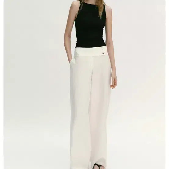 [BUNJANG] Zara Black Sleeveless Top / 자라 블랙 나시