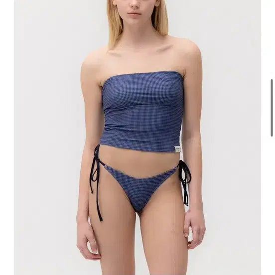 [BUNJANG] Glowny Classic Bikini Set (Blue) / 글로니 클래식 비키니 세트 (블루)