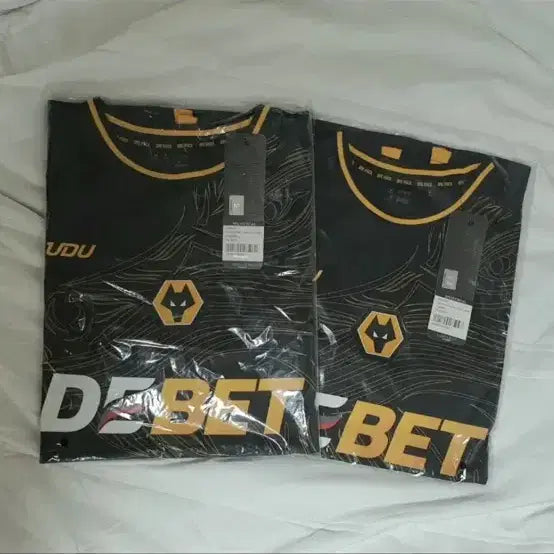 [BUNJANG] Hwang Hee-chan Wolverhampton Away Jersey 24/25 Bundle Set (XL, M) / [XL,M] 새상품 황희찬유니폼 2개일괄판매 울버햄튼 어웨이 24/25