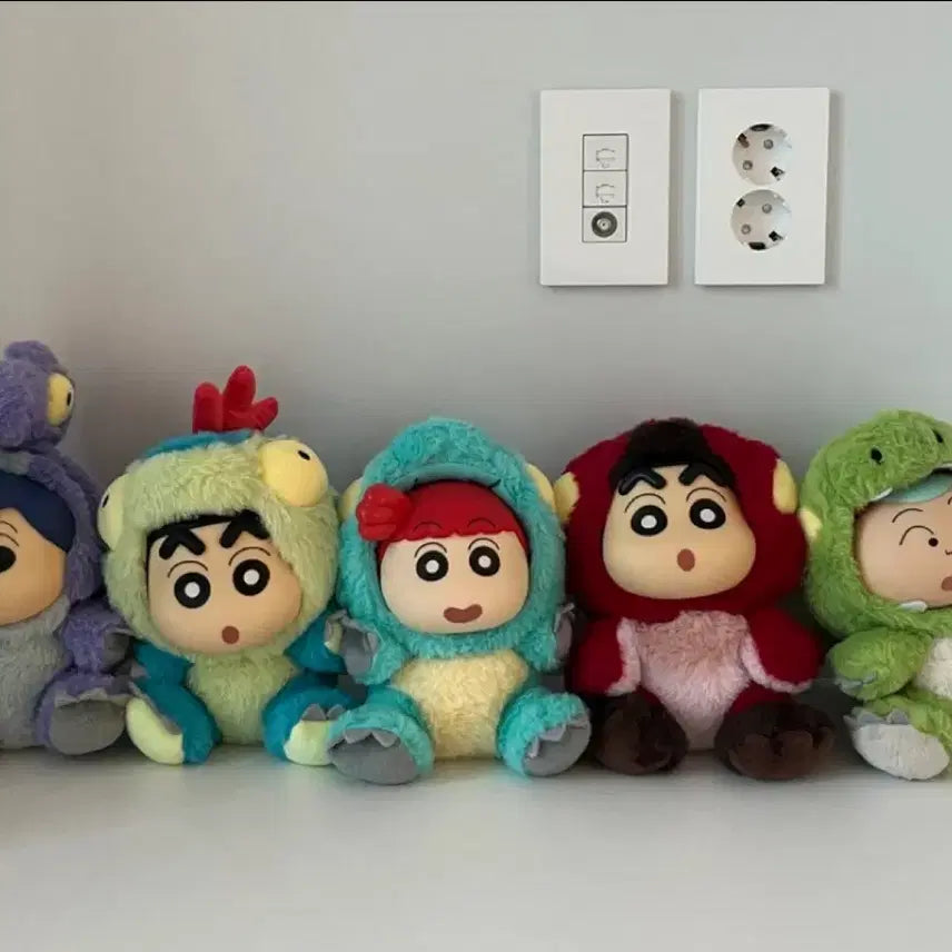 [BUNJANG] Crayon Shin-chan Crayon Dinosaur 5-Piece Set Medium Plush / 중형) 짱구라부부 공룡 5개세트 짱구공룡 짱구인형