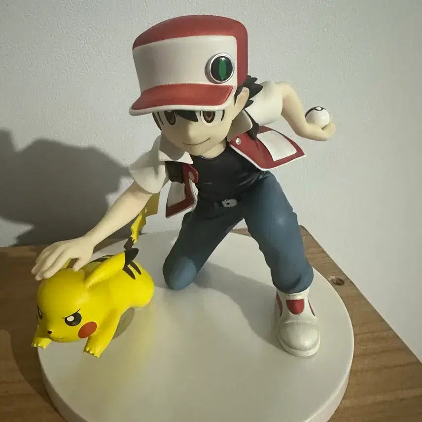 [BUNJANG] Kotobukiya Pokemon Red & Pikachu Figure / 코토부키야 포켓몬스터 레드&피카츄 피규어