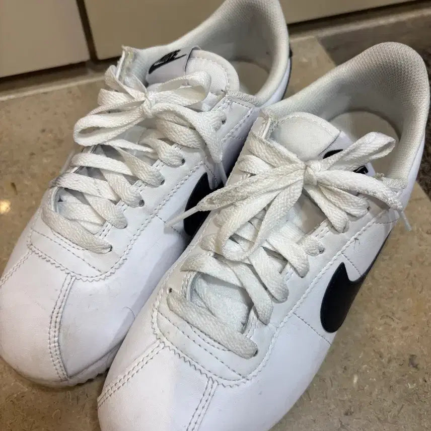 [BUNJANG] Nike Cortez Shoes Size 235 / 나이키 코르테즈 235