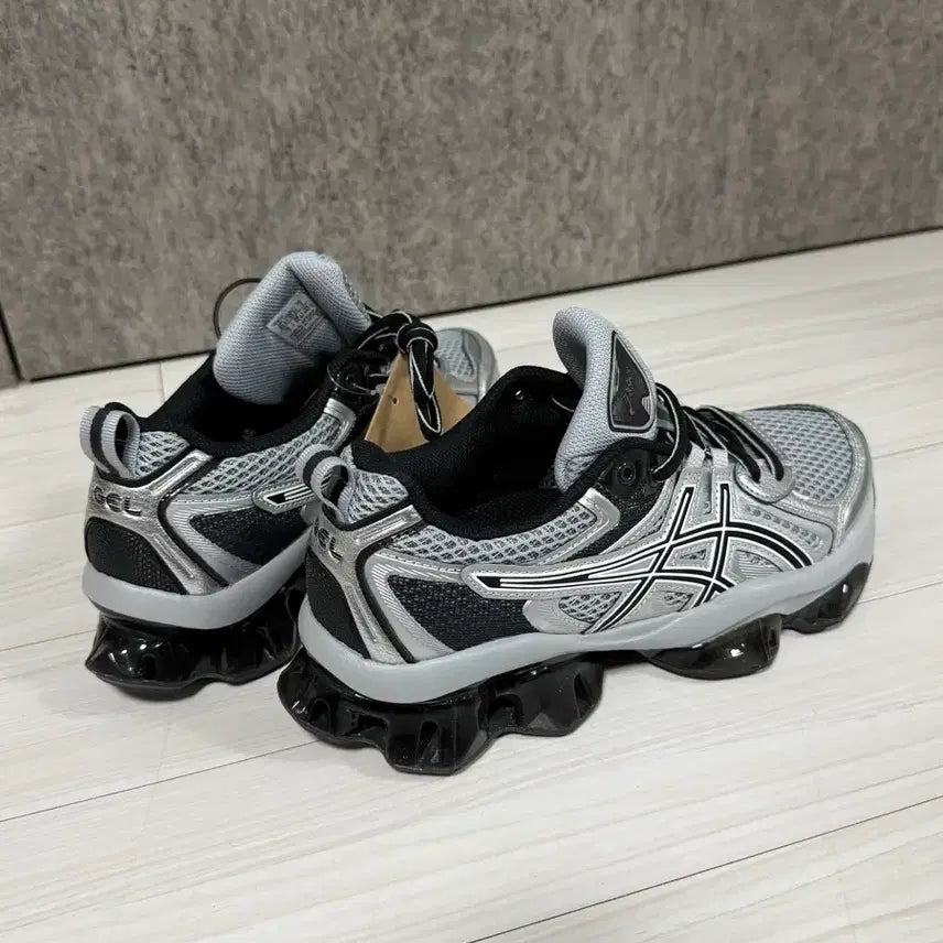[BUNJANG] Asics Gel-Quantum Kinetic Mid Grey Pure Silver Sneakers / 아식스 젤 퀀텀 키네틱 미드 그레이퓨어실버
