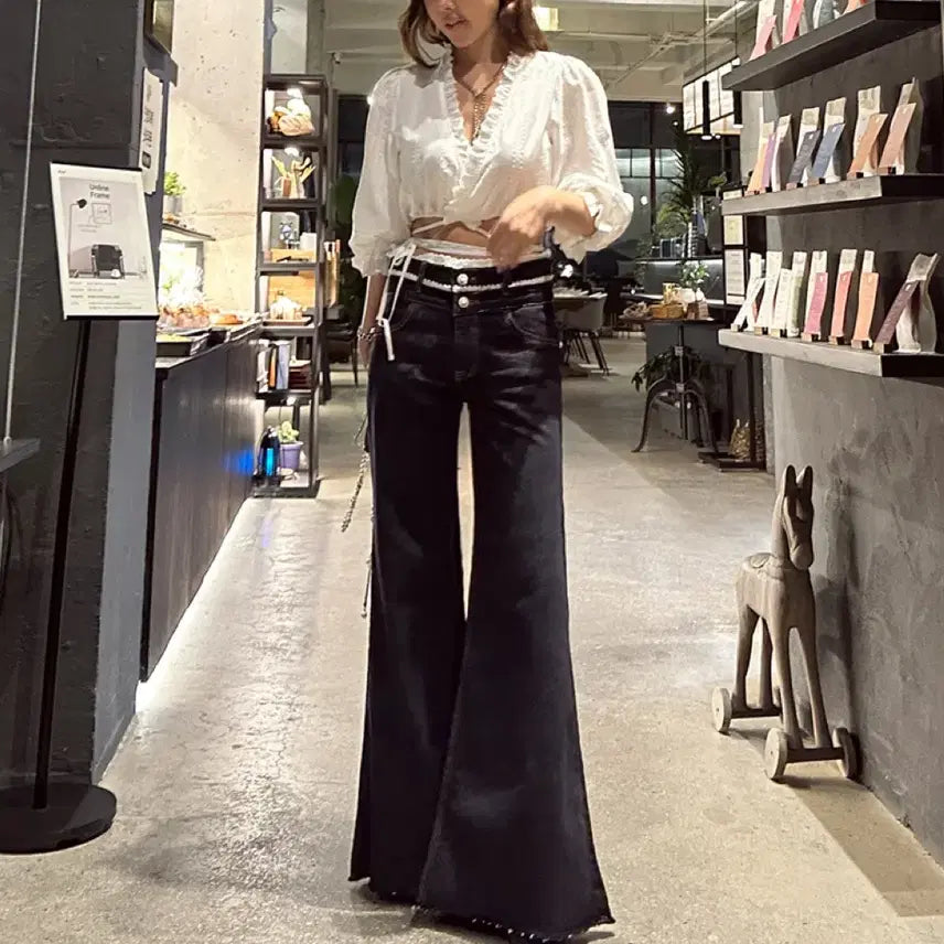[BUNJANG] High-Waisted Bootcut Denim Pants / 하이웨스트 부츠컷 데님 팬츠