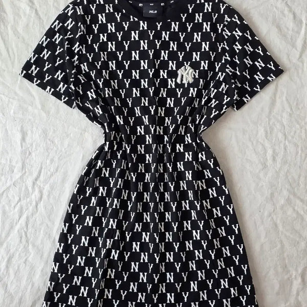 [BUNJANG] MLB New York Yankees Monogram Short Sleeve Dress / MLB 뉴욕 양키스 모노그램 반팔 원피스