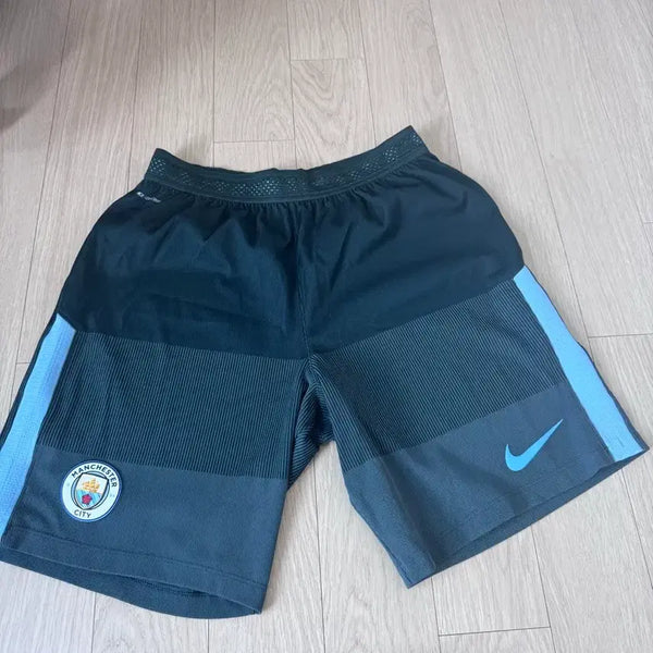 [BUNJANG] Manchester City Aeroswift Training Shorts (2022-23 Season) / 맨시티 에어로스위프트 트레이닝 쇼츠 M