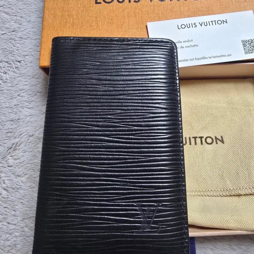 [BUNJANG] Louis Vuitton Epi Leather Card Holder Black / (정품)루이비통 에삐 가죽 카드 지갑 명함지갑