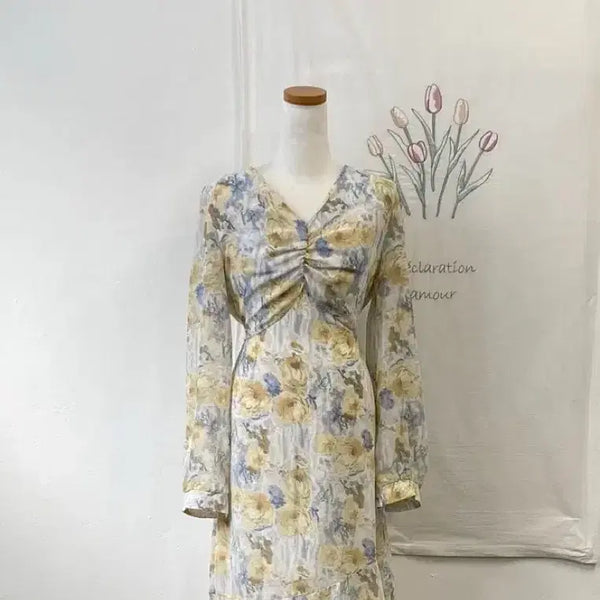 [BUNJANG] Floral Shirring V-neck Long Mermaid Dress / 꽃무늬 셔링 브이넥 롱 머메이드 원피스