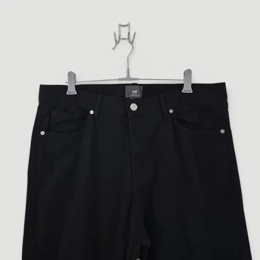 [BUNJANG] H&M Black Pants Cotton Blend Size 32 / [32]에이치앤엠H&M 블랙 바지 팬츠 스판 S/S