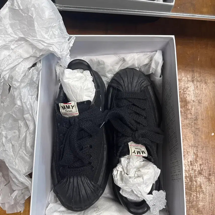 [BUNJANG] Maison Mihara Yasuhiro Blakey OG Sole Black Sneakers / 메종미하라 야스히로 블레이키 OG 솔 블랙