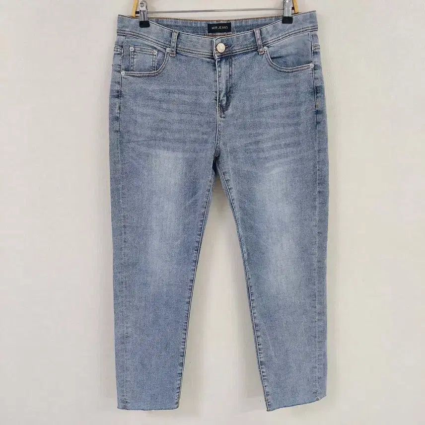 [BUNJANG] Men's Slim Fit Light Wash Spandex Jeans (Size 34) / 남성 미사용 연청 슬림 스판워싱진/34/구제24시/이이