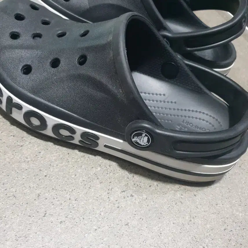 [BUNJANG] Crocs Baya Band Black / 크록스 바야밴드 블랙 크림에서 구매