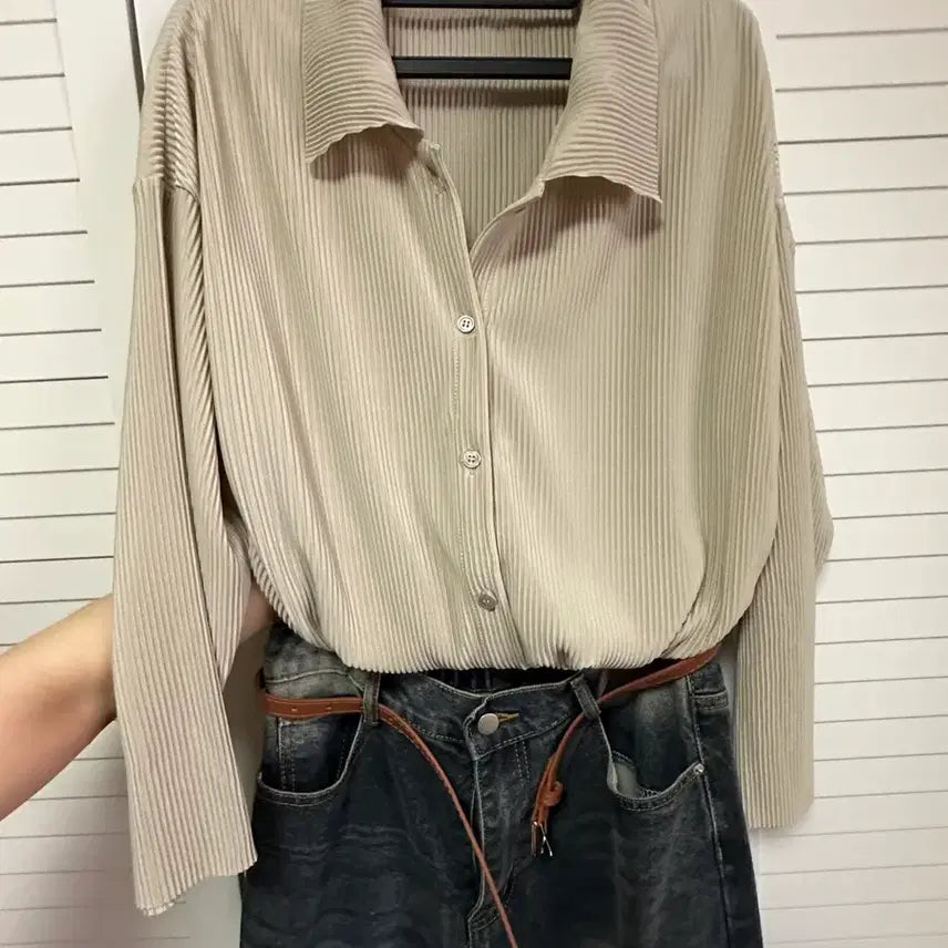 [BUNJANG] Pleated Shirt Cardigan Beige / 새상품 플리츠 셔츠 가디건 베이지