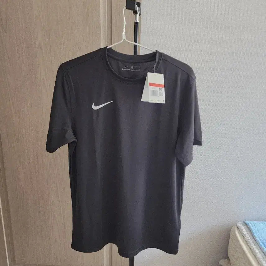 [BUNJANG] Nike Dri-FIT Cooling T-Shirt Black L / 나이키 냉감 반팔티 블랙 L 100