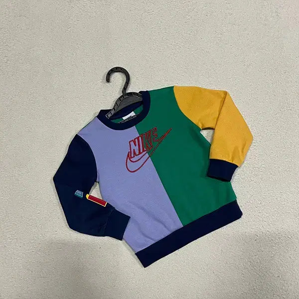 [BUNJANG] Nike Kids Sweatshirt Size 2-3Y / 2-3Y 나이키 키즈 맨투맨 B.1273