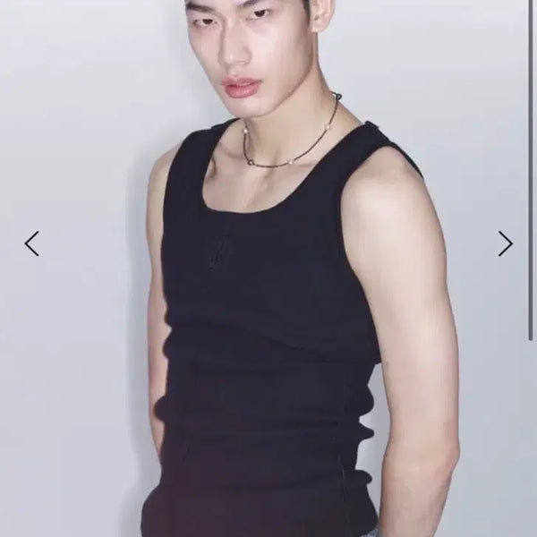 [BUNJANG] Recito Sleeveless Top Black / 레씨토 나시 블랙