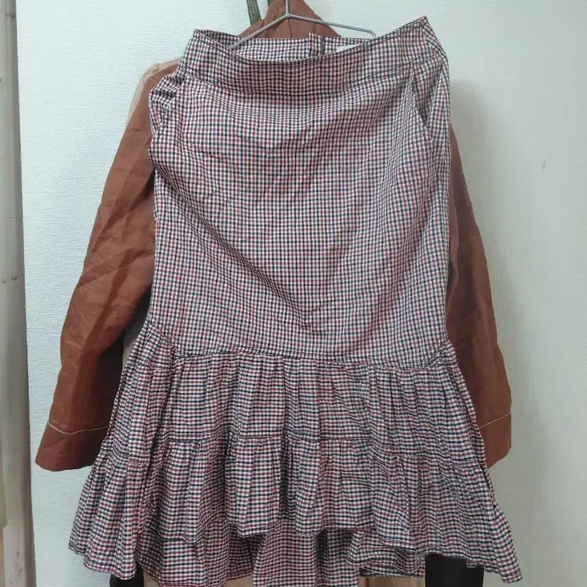 [BUNJANG] Lucky Chouette Check Pattern Frill Long Skirt Size 36 / 럭키슈에뜨 치마36