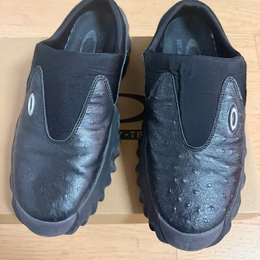[BUNJANG] Oakley Factory Team Mule Black 270 / 오클리 팩토리팀 뮬 블랙 270