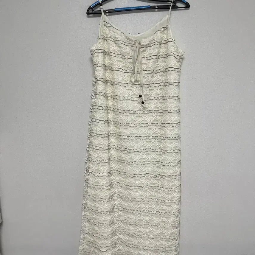[BUNJANG] Lace Sleeveless Maxi Dress / 레이스 나시원피스