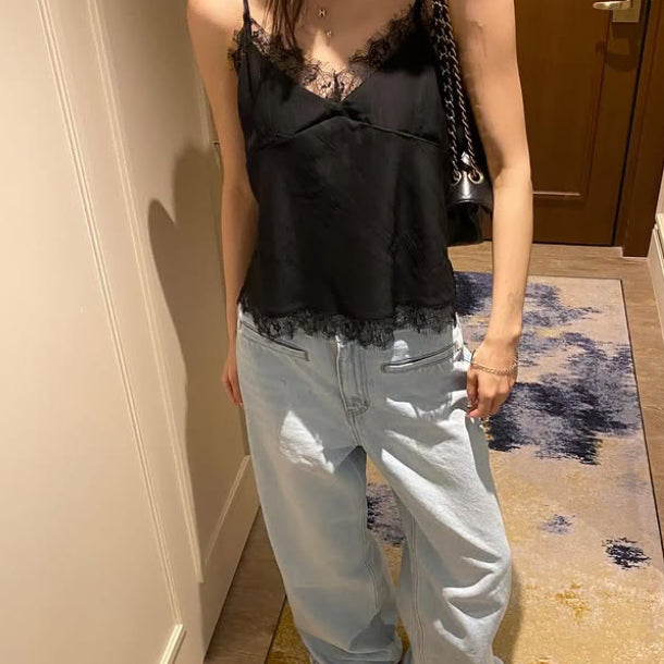 [BUNJANG] Foureight V-Neck Lace Camisole Blouse / foureight 포에잇 브이넥 레이스 끈나시 블라우스