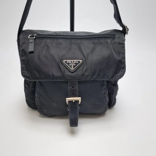 [BUNJANG] Prada Nylon Crossbody Bag Black / 프라다 나일론 크로스백 블랙 (컨디션 우수)