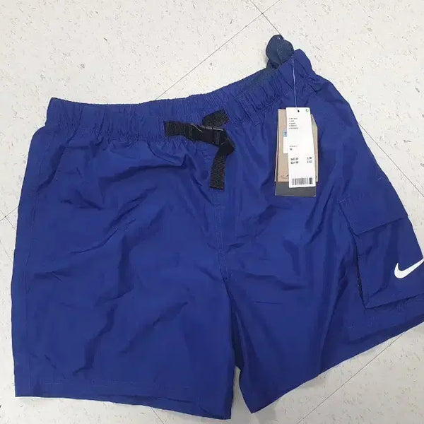 [BUNJANG] Nike Cargo Shorts M / 나이키 카고 반바지 m 새거 정가 10만원