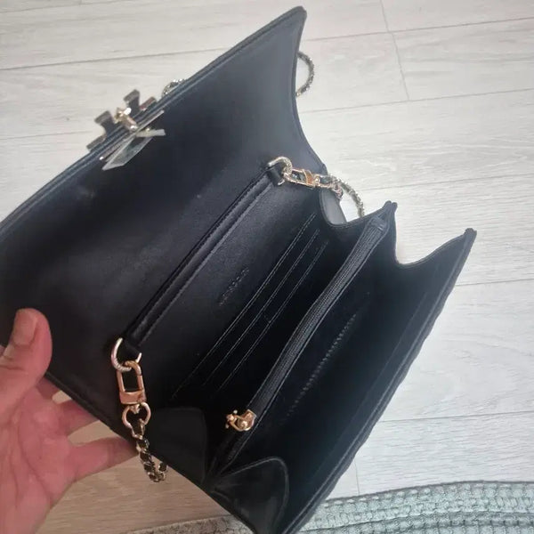[BUNJANG] MCM Black Crossbody Bag with Chain Strap / 메트로시티