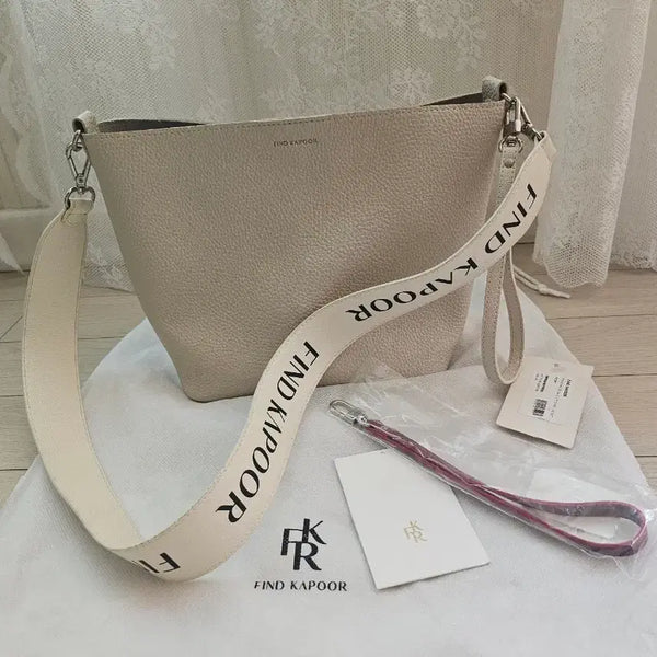 [BUNJANG] Find Kapoor Pingo Bag 20 Beige / 파인드카푸어 핑고백 20 베이지