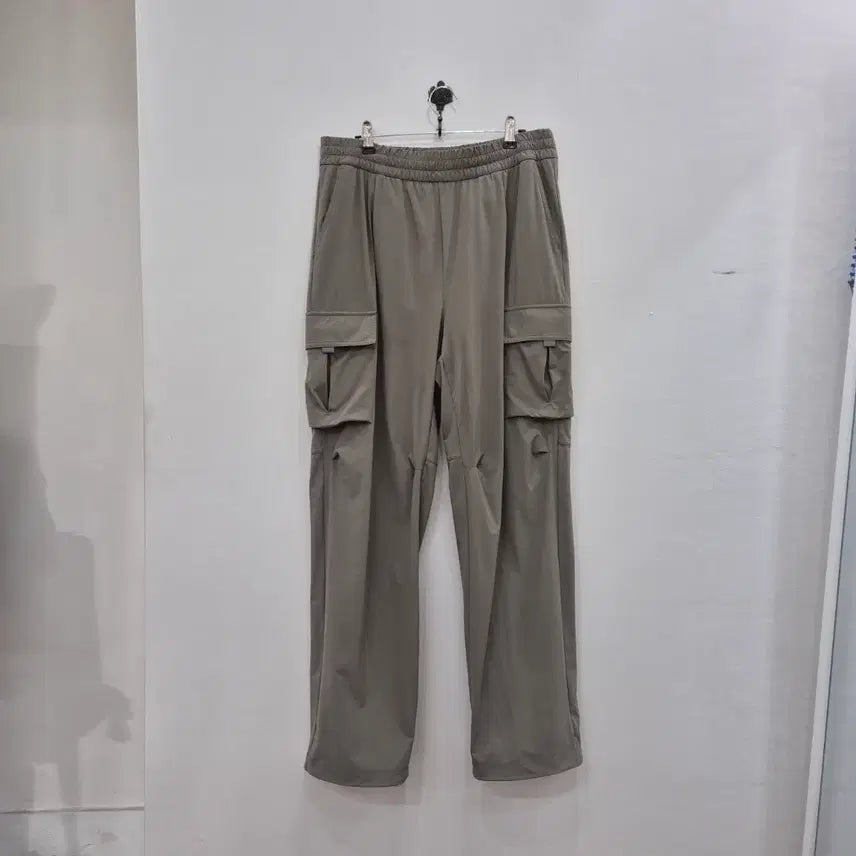 [BUNJANG] Andar Khaki Cargo Pants / 안다르 카키색 카고 팬츠