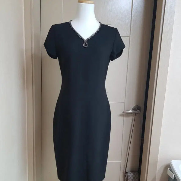 [BUNJANG] Chic Fit One-Piece Dress / 데코 원피스