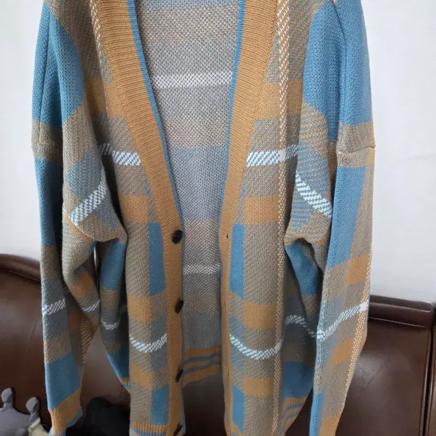 [BUNJANG] Oversized Check Knit Cardigan / 오버핏 체크 니트 가디건