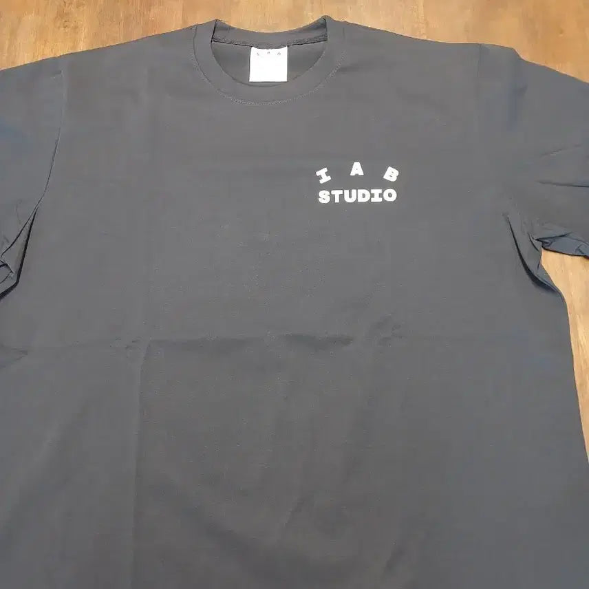 [BUNJANG] IAB Studio 10th Anniversary T-Shirt Black / IAB 스튜디오 10주년 반팔 티셔츠 블랙