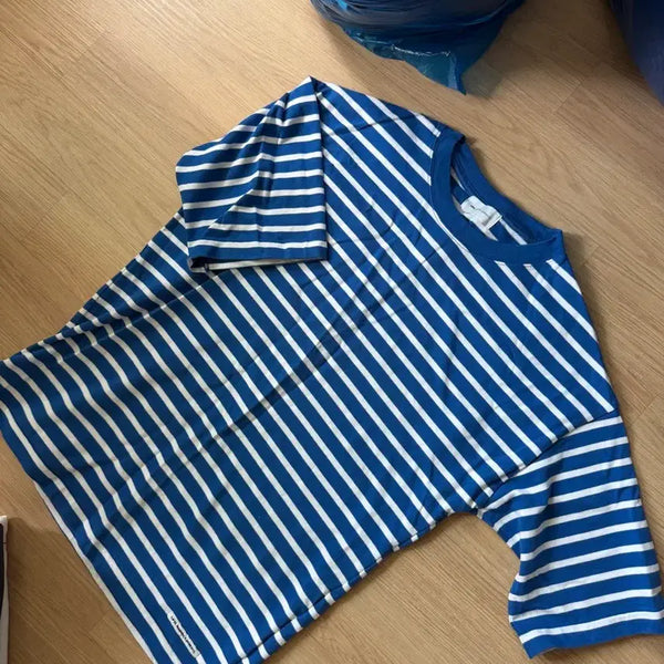 [BUNJANG] Lifull Stripe Short-Sleeve T-Shirt L / 라이풀 스트라이프 반팔티 L
