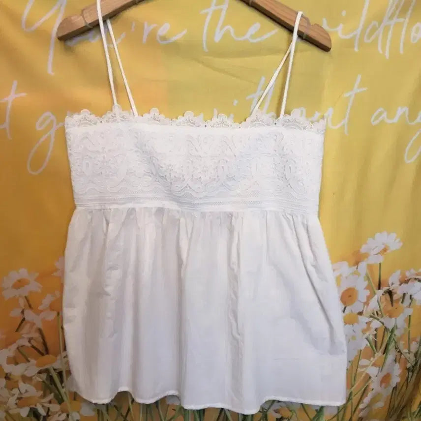 [BUNJANG] Nannninggu White Lace Bustier Top / F]    미사용/ 난닝구 화이트 레이스 뷔스티에 탑