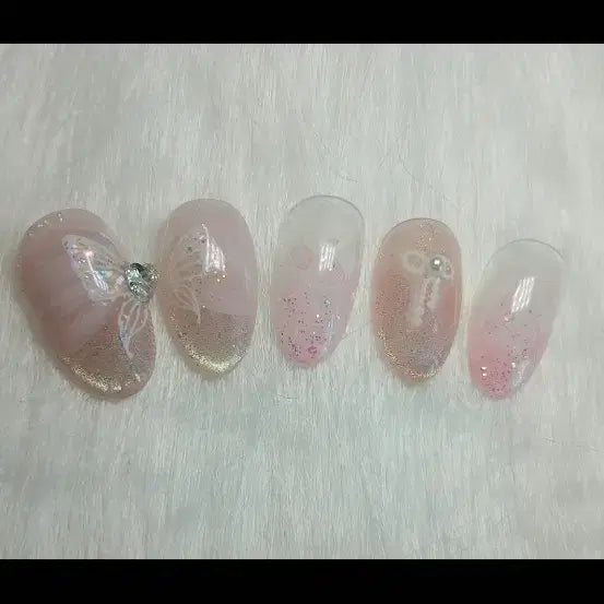[BUNJANG] Butterfly Nail Art with Pink Glitter / 여리여리 나비네일