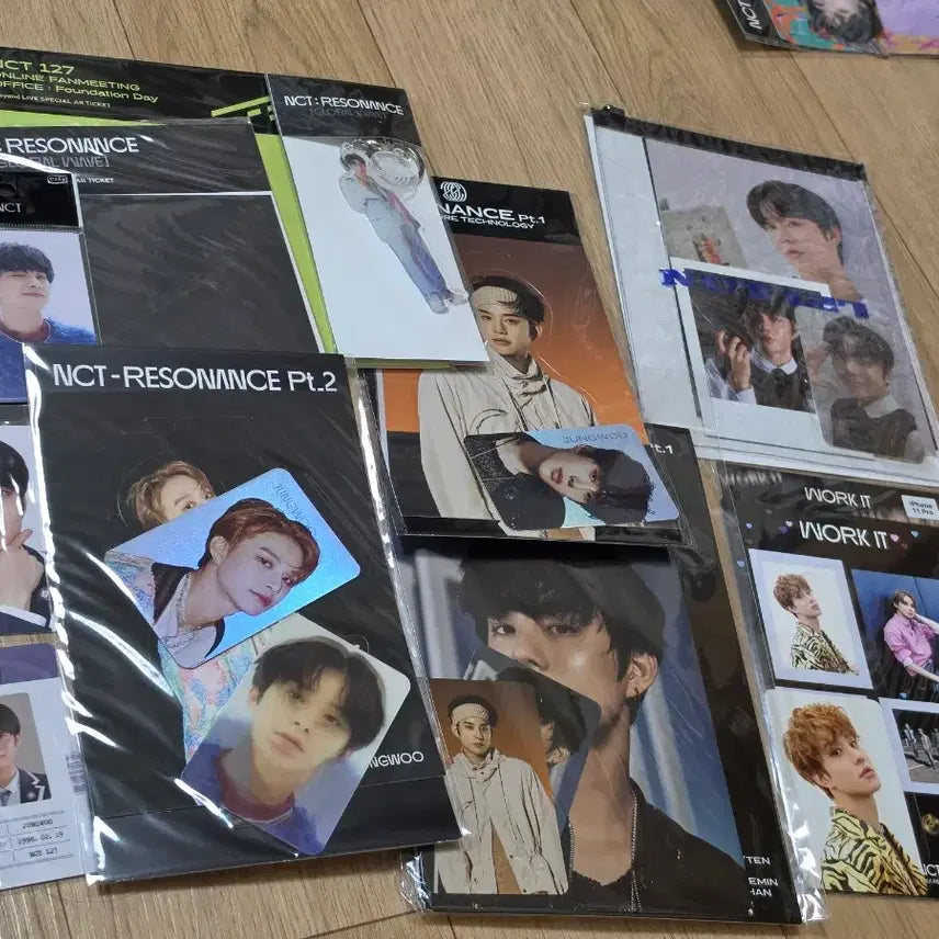 [BUNJANG] NCT 127 Jungwoo Resonance Hologram Lenticular Cashbee Photocard / nct127 2020 엔시티 정우 레조넌스 홀로그램 렌티큘러 캐시비 포카