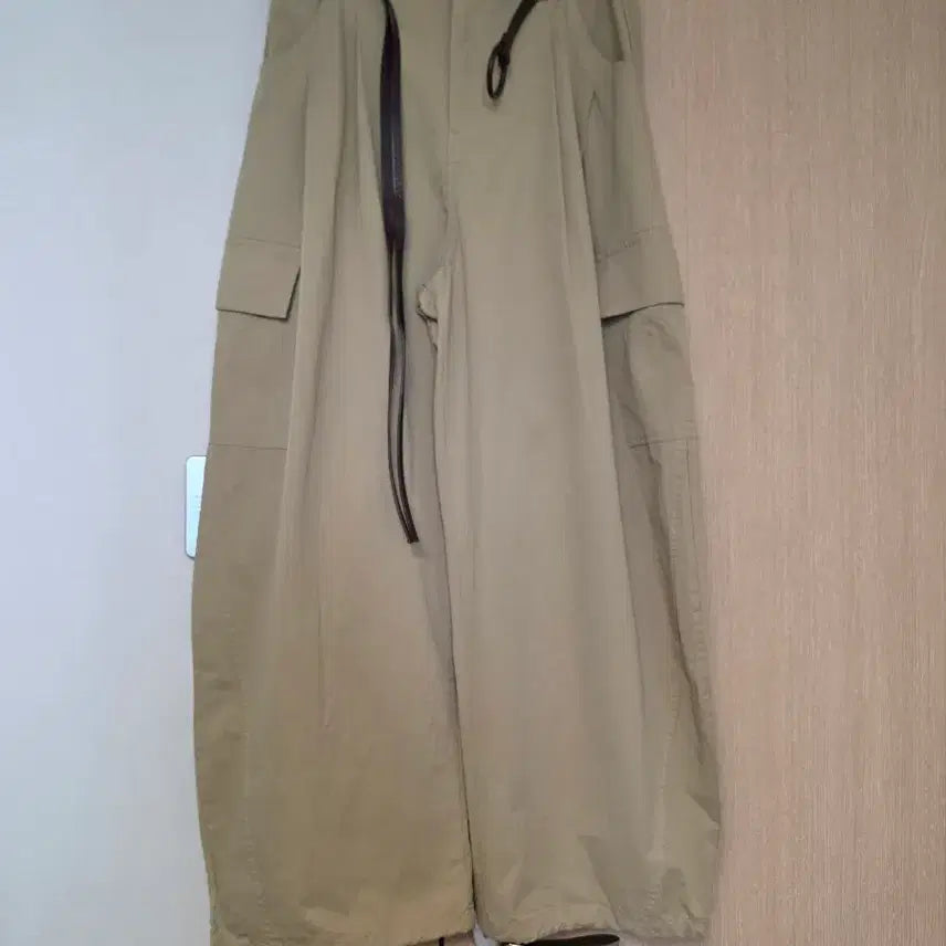 [BUNJANG] Khaki Beige Cargo Wide Pants Belt Set / 카키베이지 카고 와이드 팬츠 벨트 세트