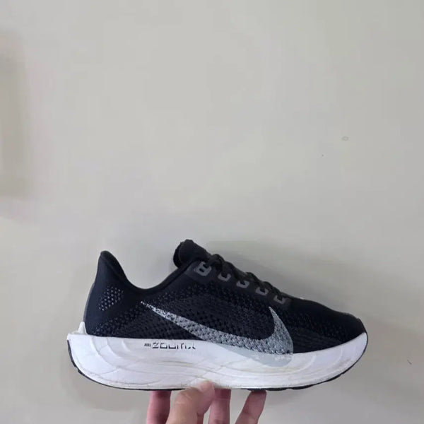 [BUNJANG] Nike ZoomX Pegasus Plus Running Shoes / [250] 나이키 줌X 페가수스 플러스 블랙퓨어플래티넘