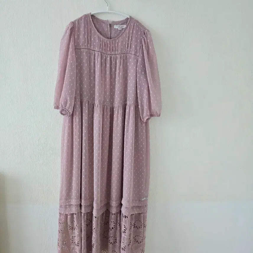 [BUNJANG] Thursday Island Eyelet Dress Gong Hyo-jin Size 55 / 써스데이아일랜드 아일렛 공효진 원피스55