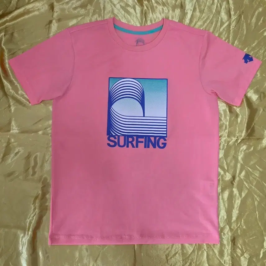 [BUNJANG] Descente Surfing Short Sleeve T-Shirt L (100) / 데상트. 서핑 반팔 티셔츠 L=100.